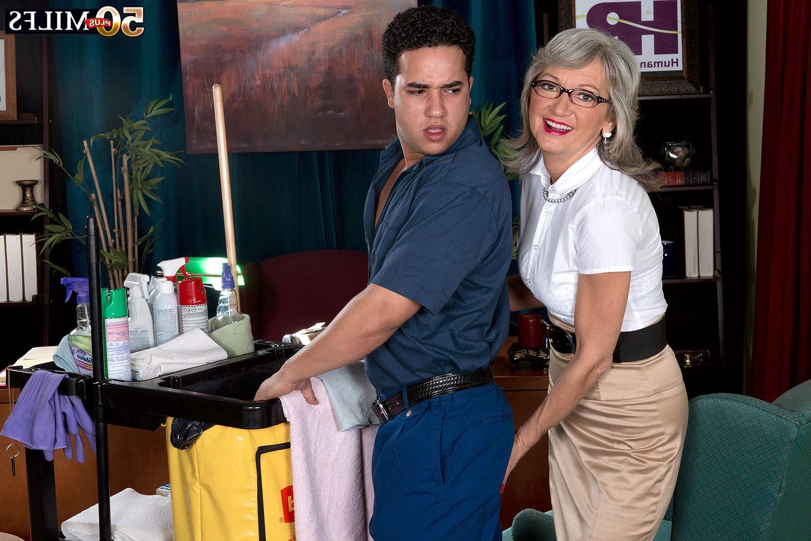 16P The Horny Boss Lady And The Cleaning Man