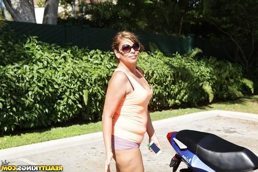 15P Naughty sexy milf slut fucked by hard stranger cock
