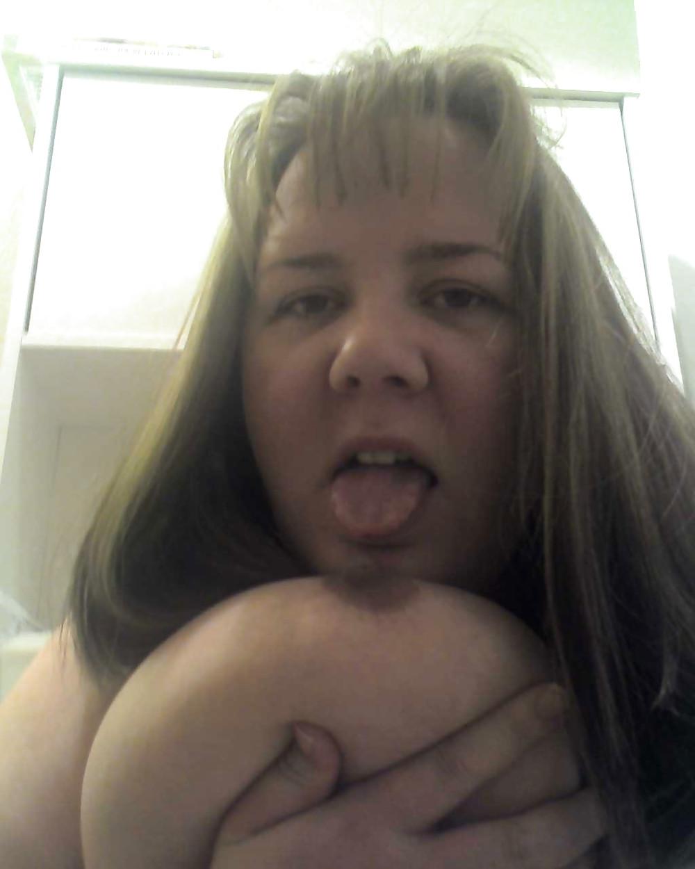 25P Plump Wife Sarah J. Exclusive Pics