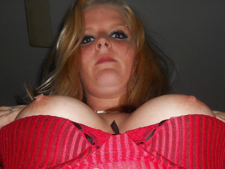 8P Pierced sexy blonde