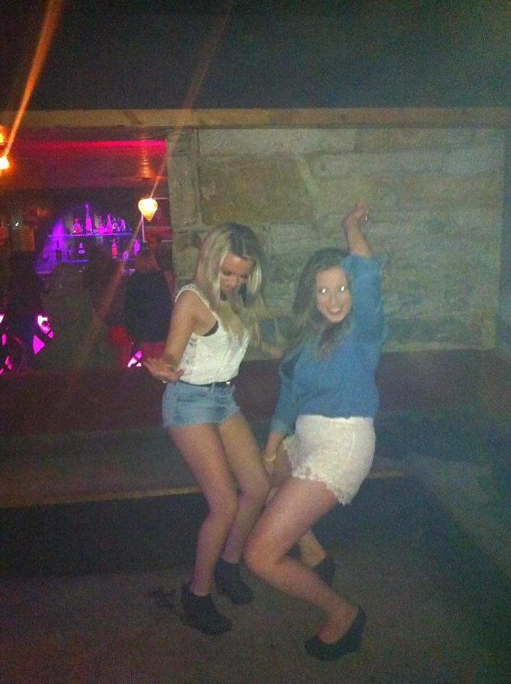 25P Hot babes 15