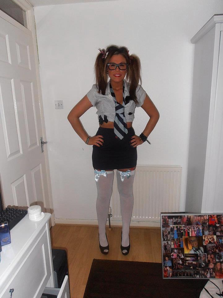 25P Hot babes 15