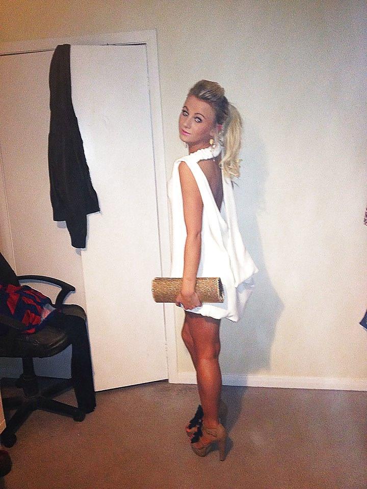 25P Hot babes 15