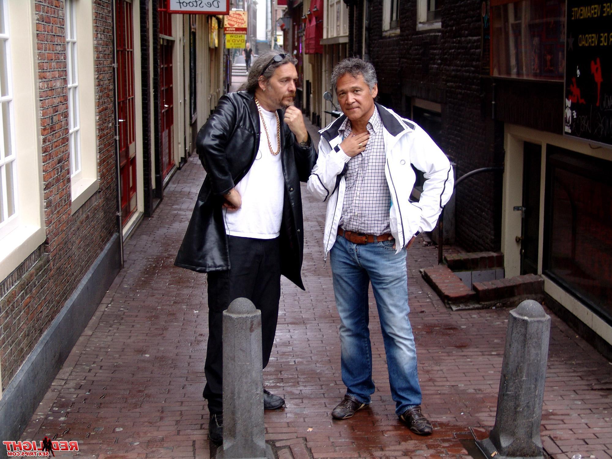 15P Guy pays for a hooker in Amsterdams red light district