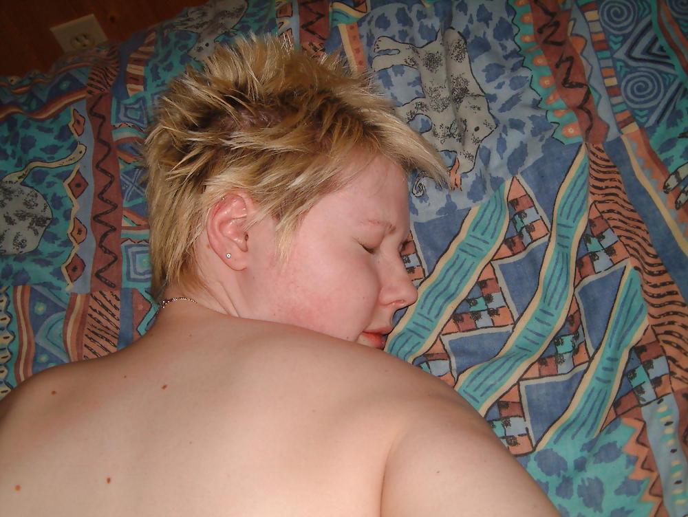 25P German blond