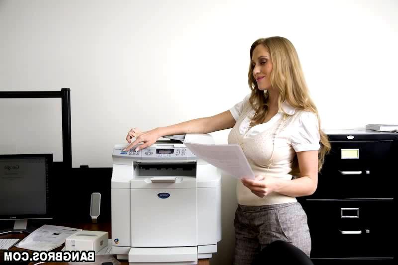 18P She began to tease his boss, showing him what is underneath her secretary attitu