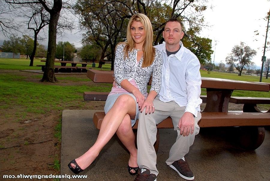 15P Blonde wife with a fat pussy kneels down to please this stud