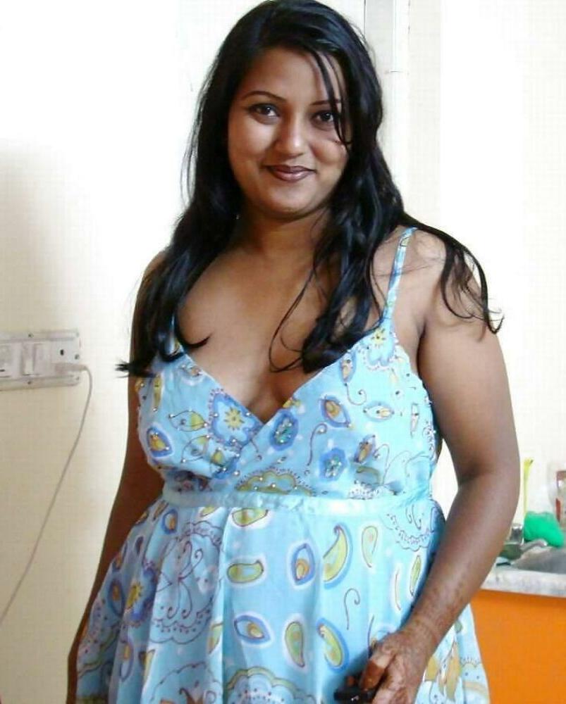 15P Indian gfs are posing and fucking gallery 12