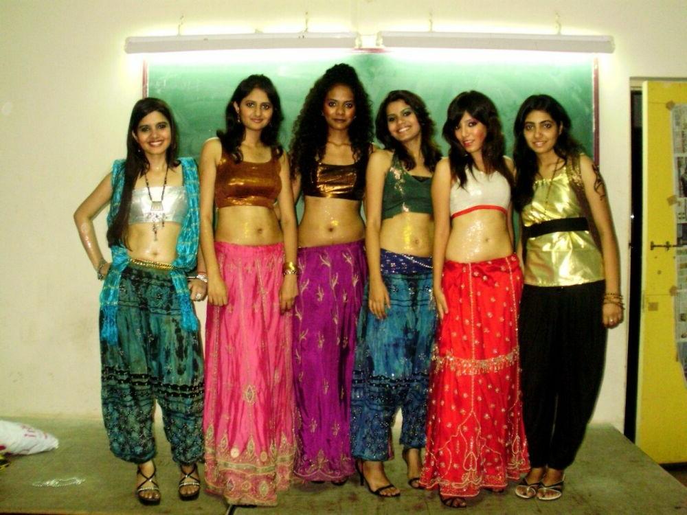 15P Real indian gfs are posing and naked gallery 10