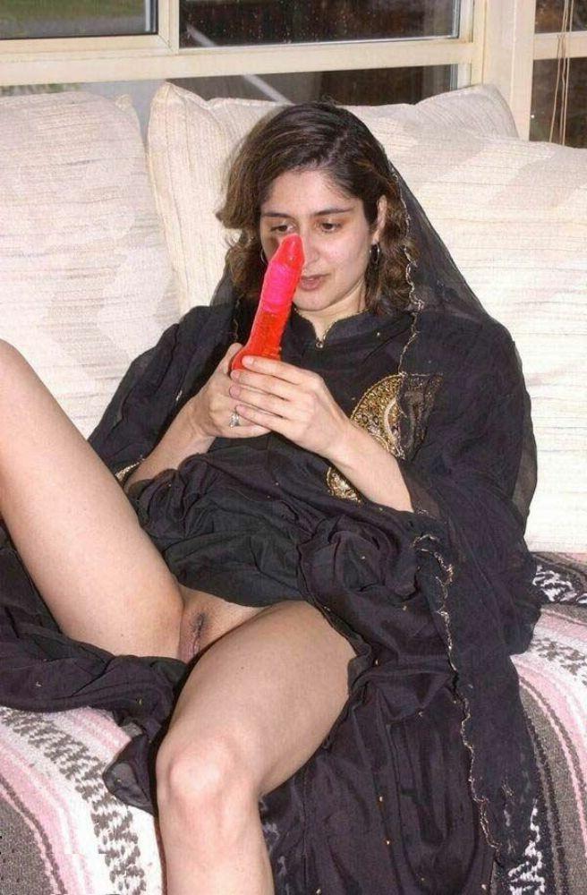 15P Exposed indian gfs are posing and fucking