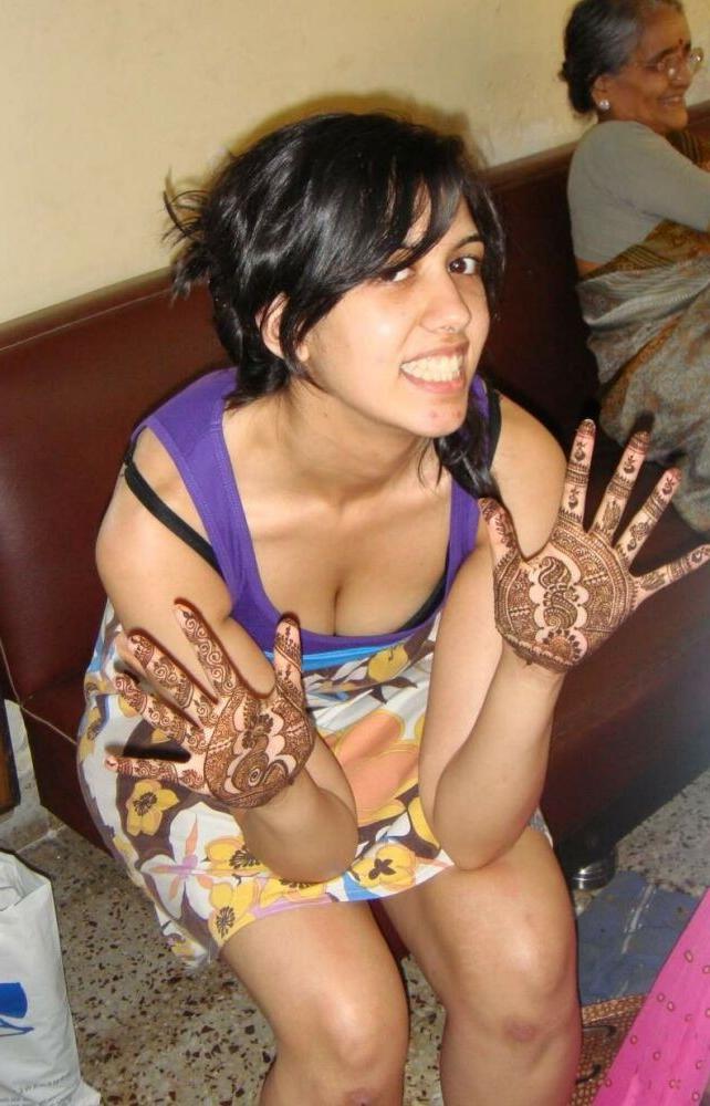 15P Real indian gfs are posing and naked gallery 57