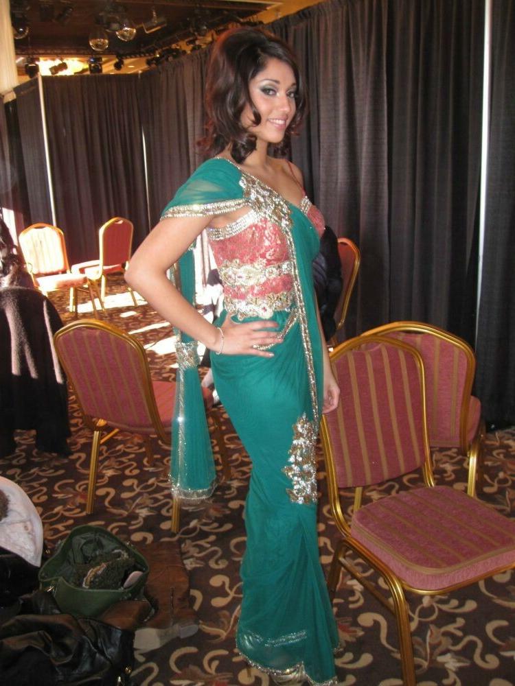 15P Real indian gfs are posing and naked gallery 12