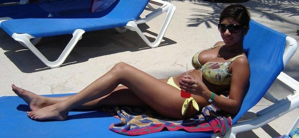 15P Real indian gfs are posing and naked gallery 3