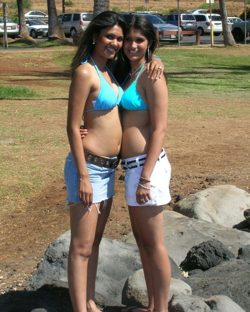 15P Real indian gfs are posing and naked gallery 11
