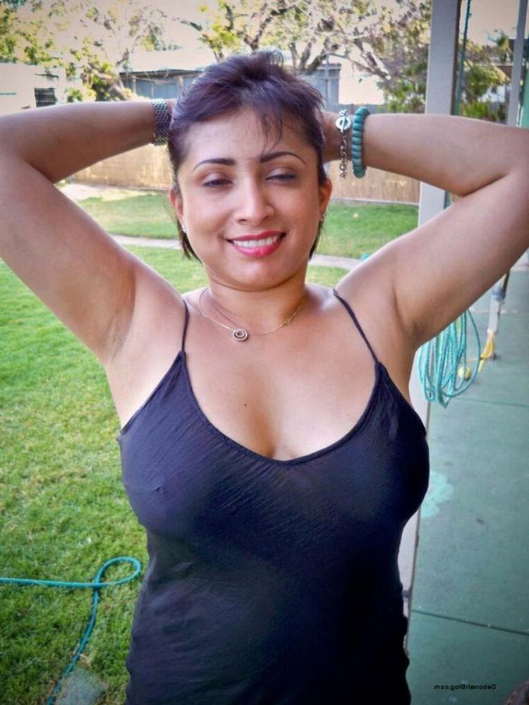 15P Real indian gfs are posing and naked gallery 39