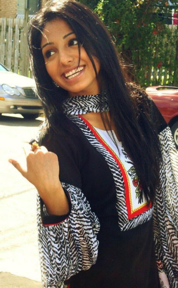 15P Real indian gfs are posing and naked gallery 22