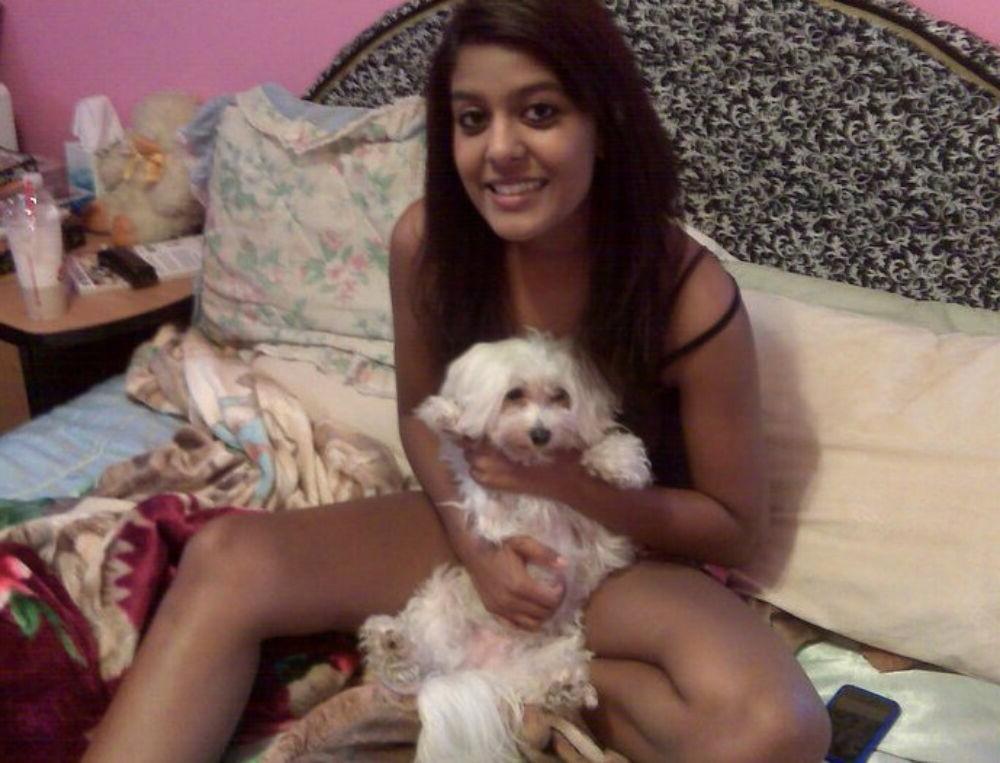 15P Real indian gfs are posing and naked gallery 50