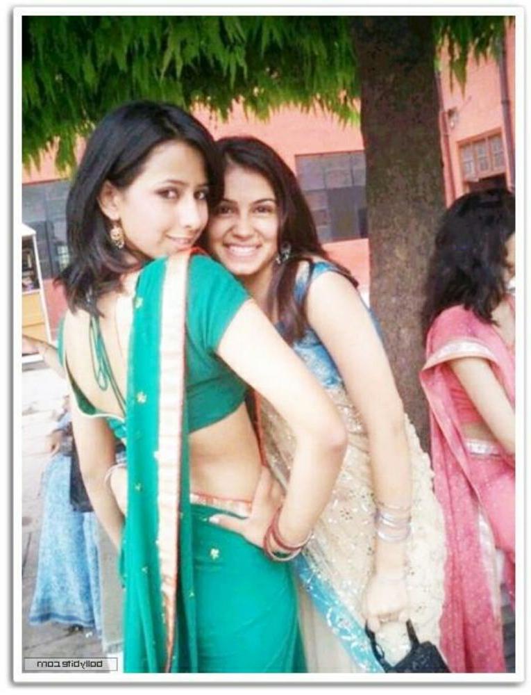 15P Real indian gfs are posing and naked gallery 30