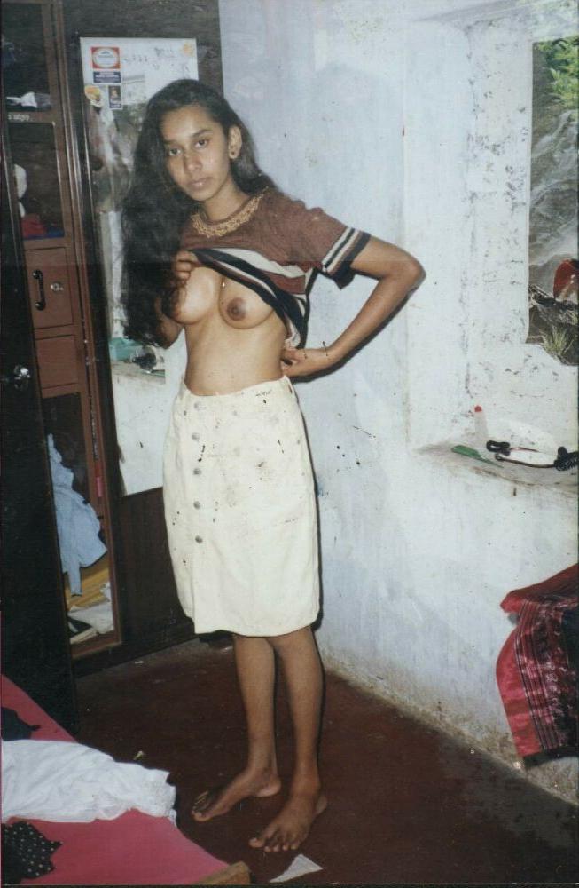 15P Real indian gfs are posing and naked gallery 66