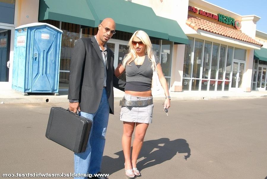 17P Blonde with pierced nipples prefers a smoldering interracial action