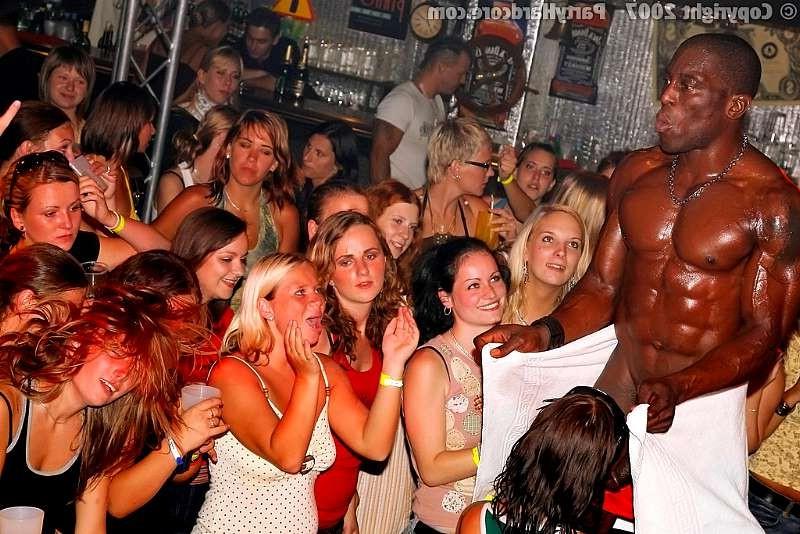 20P Black stripper tasting fresh teens pink pussies
