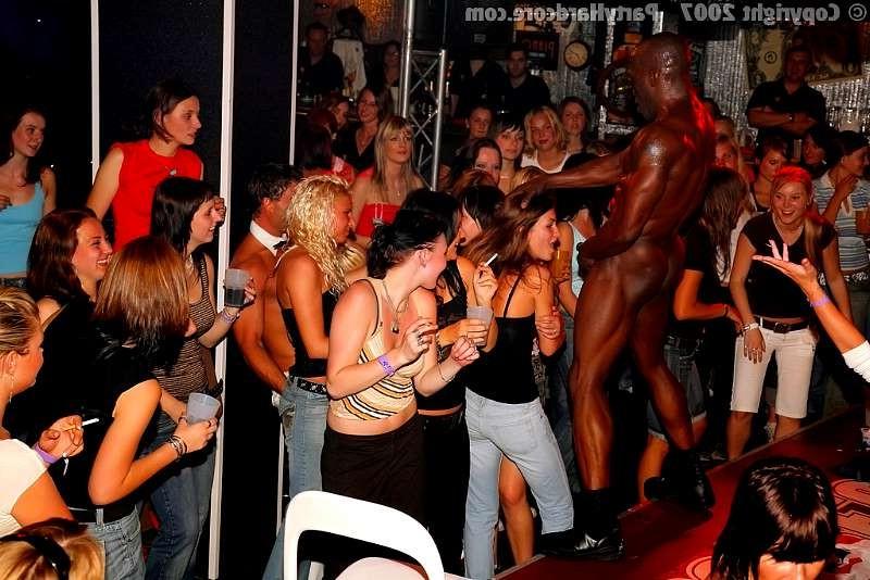 20P Strippers cocks make teens drool and wettens them