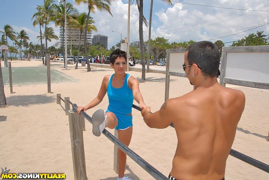 12P 12 pics and 1 movie of Abby from 8th Street Latinas