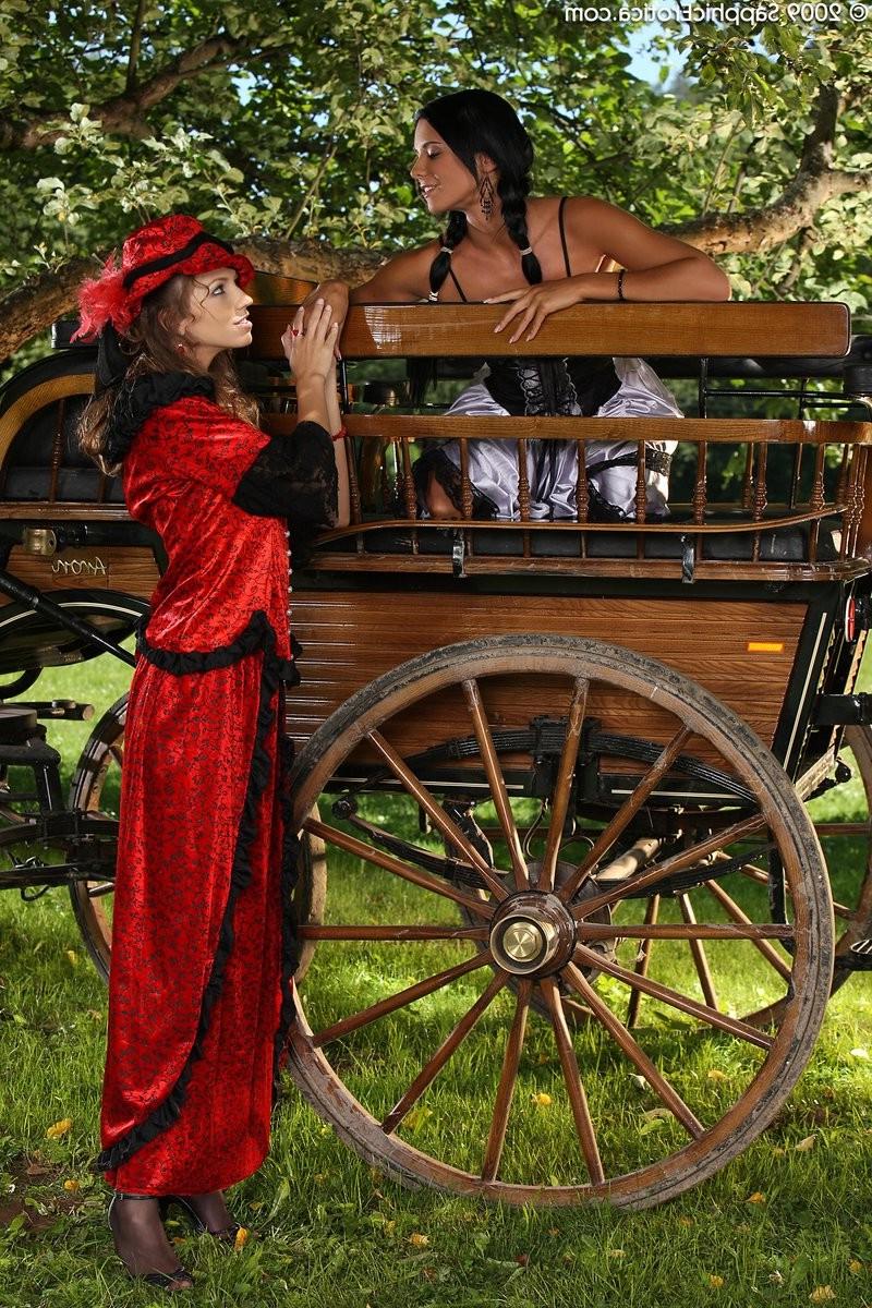 16P Victorian dressed hotties undress and have sex by carriage