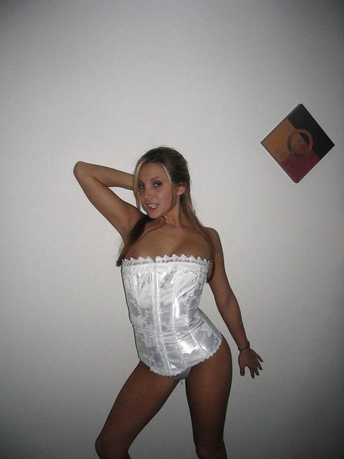 25P Amateur pierced baby