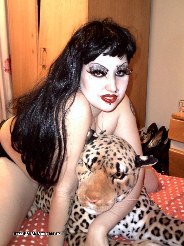 12P Emo darling showing off at home