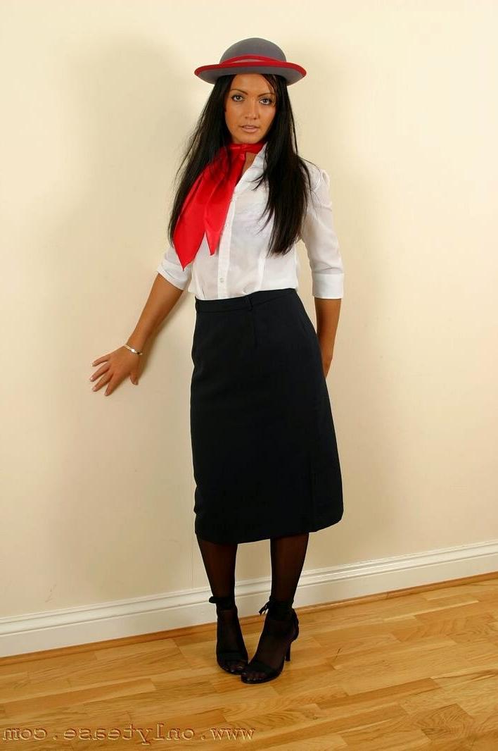 11P Air hostess in stockings showing her ass and boobs
