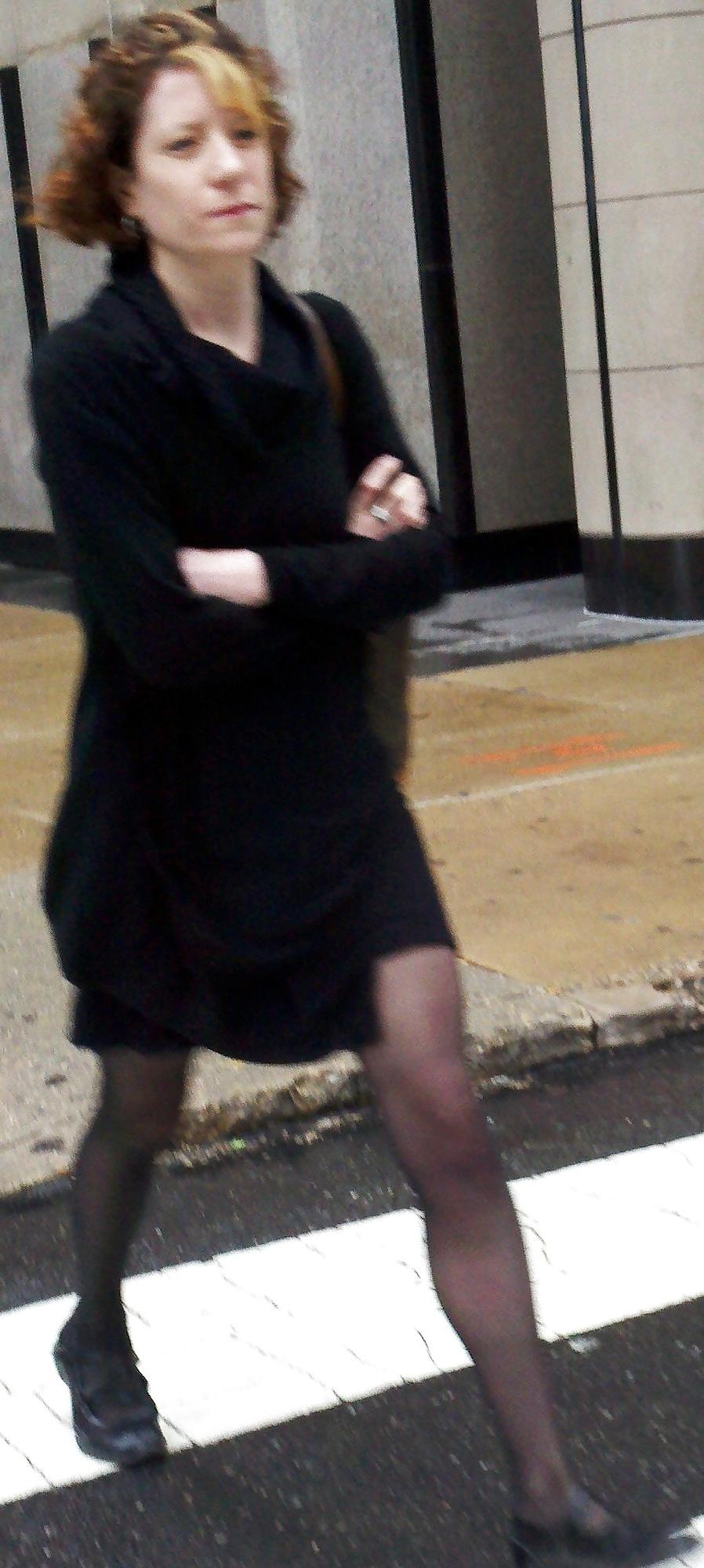 5P Philly Girls in the Street
