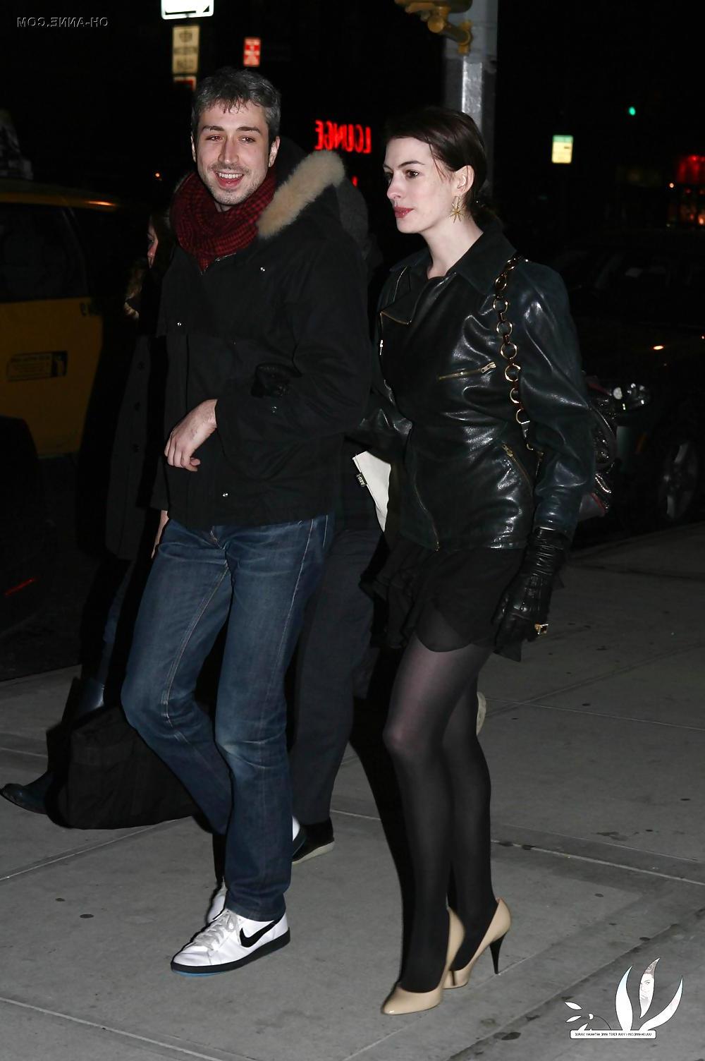 25P Celebrities in Hose
