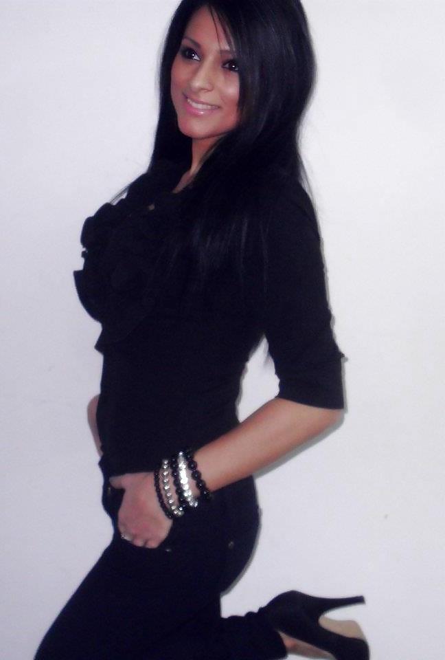 25P Romanians Ass Babes Mix