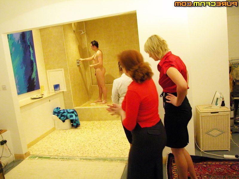 18P Three mature ladies shave an embarassed boys stuff