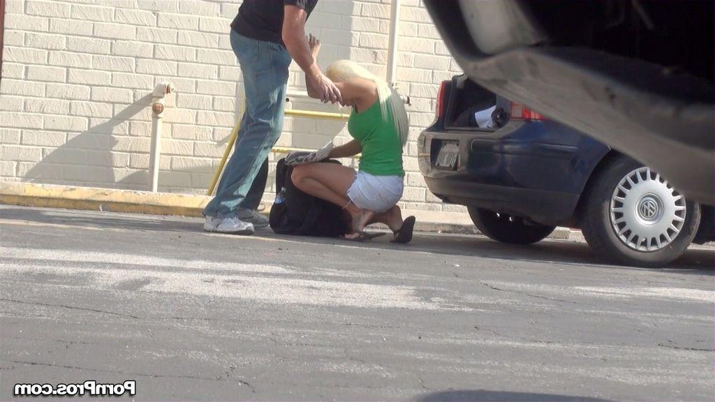 12P Pornstar Jacky Joy getting pranked by a stalker