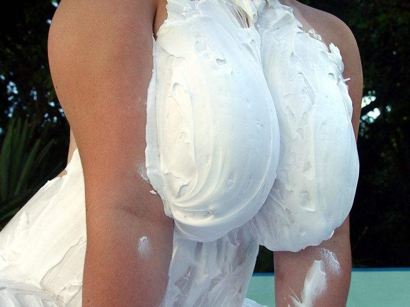 16P Naturally busty babe lathers in whip cream