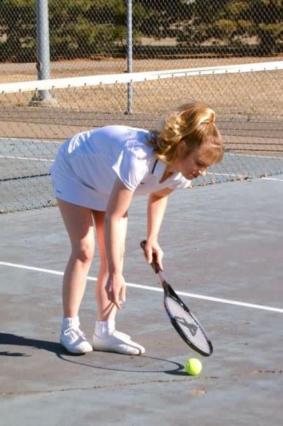 16P Pantyless Tennis Player Upskirts Out on the Court