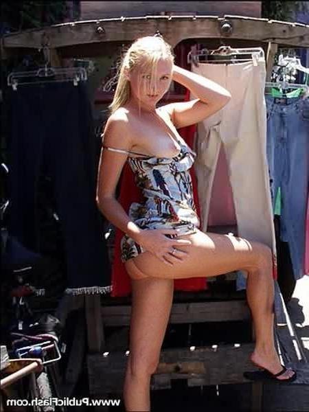 16P Beach Market Blonde Flashes Tits and Pussy