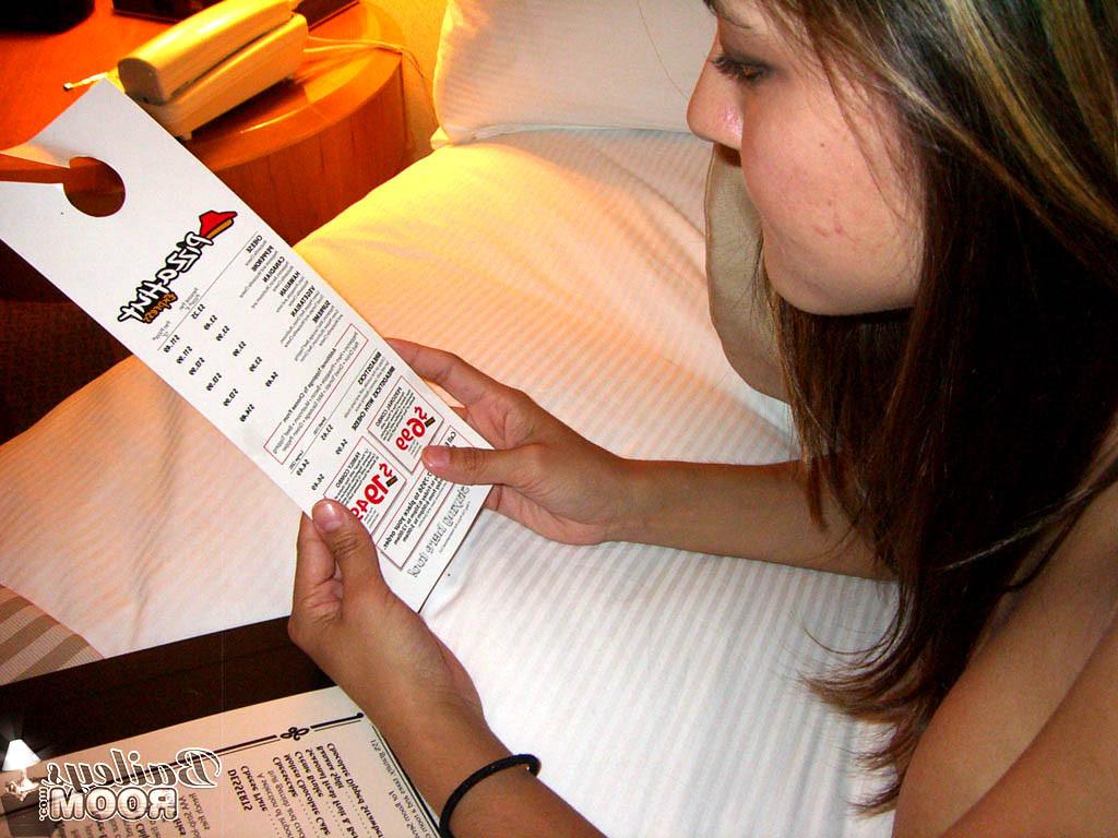 15P Topless teen in panties answers the door for pizza