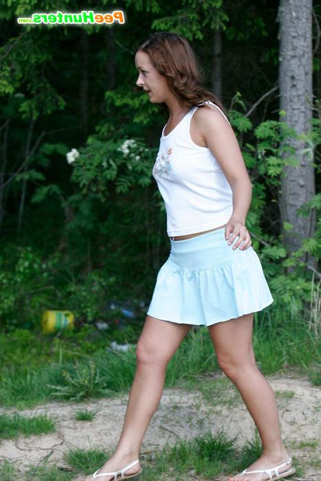 16P Clumsy teen steps into her own pee after tinkling