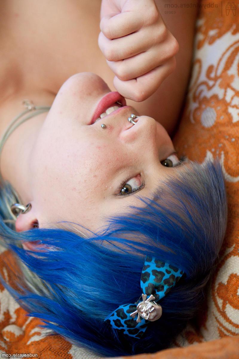 15P Pierced aussie emo teen spreading pink pussy