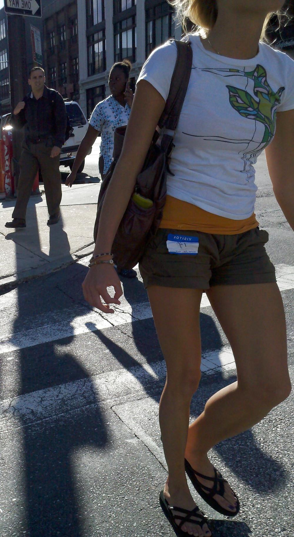 12P Philly Girls in the Street 2