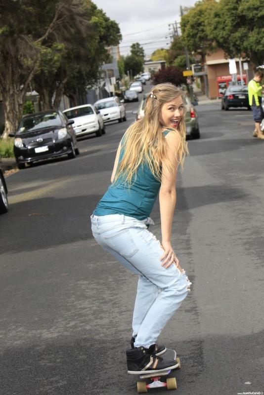 15P Lucianna undressing and posing in the street