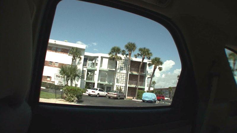 20P Melanie the hot Latin beach whore decides to take a ride in the backseat and for