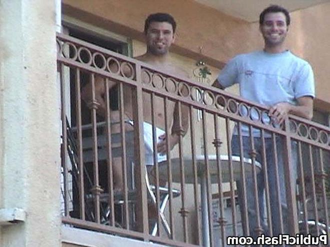 16P Big Bouncy Boobs Flashed For Happy Neighbors Outdoors on Balcony