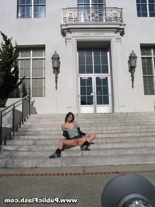 16P Berkeley Babe Behaving Badly Flashes Tits Ass n Pussy On Campus
