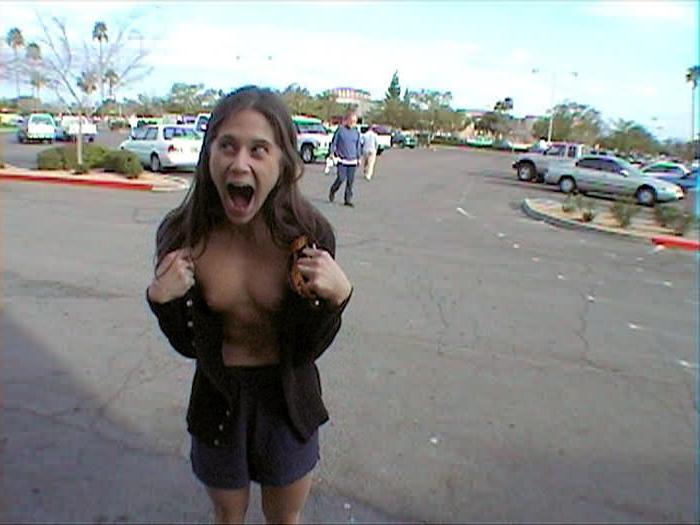 16P Strip Mall Stripper Flashes Her Cute Ass n Titties