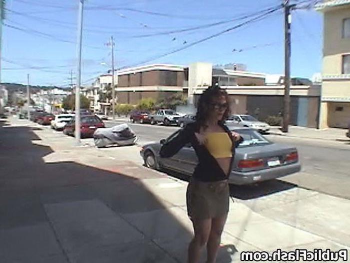 16P Nicolette Flashes Her Own Neighbors Out On the Street