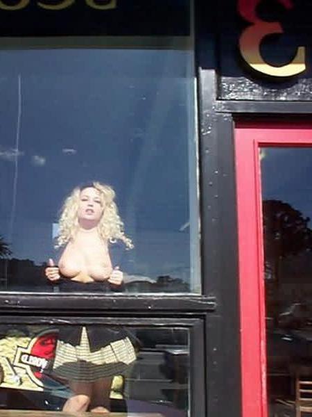 16P Big Boobs Blondie Flashing at Local Cafe